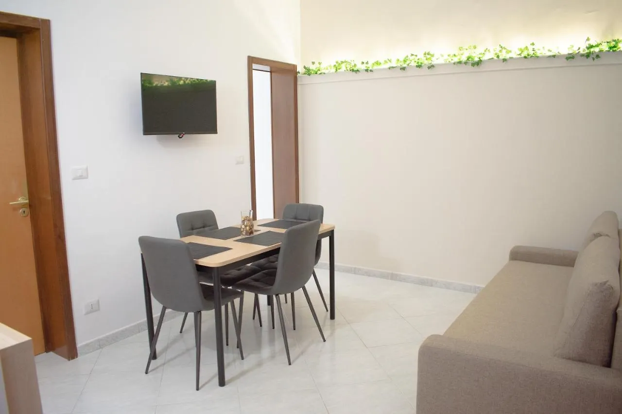 Your Home, In The Center Of Bari Appartamento