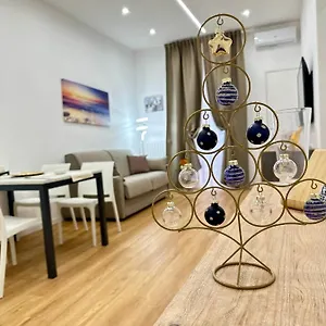 Apartament Housesea 21, Bari