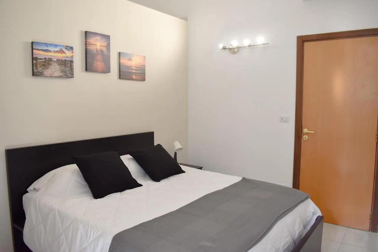 Appartamento Your Home, In The Center Of Bari Italia